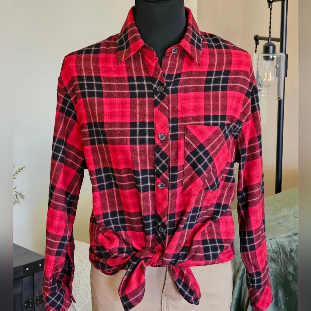 Plaid Button-up Top